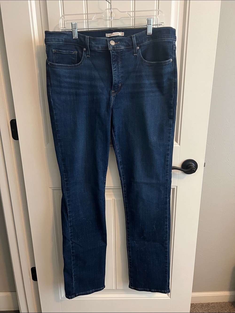 Levi's 314 Women’s Shaping Straight Jeans in Dark Indigo